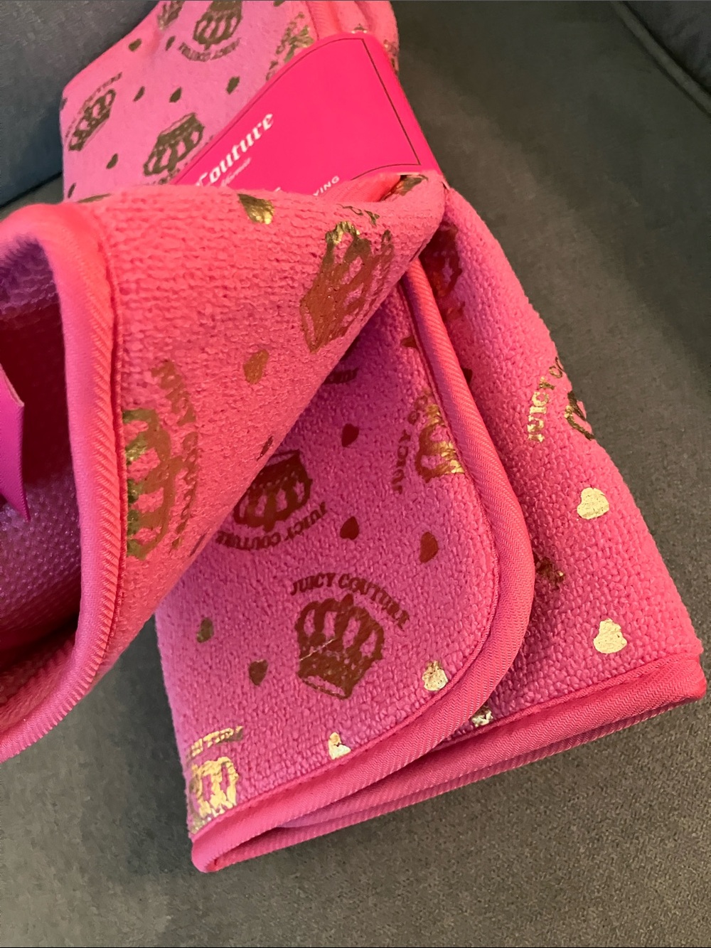 ✨Juicy Couture 2 pk dish drying mats hot pink gold crowns hearts logos NIP NWT - Picture 4 of 8